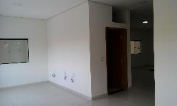 Imagem de pintura com latex acrílico em tetos e paredes 