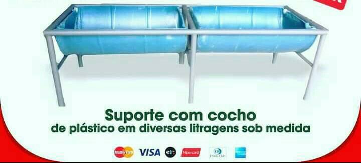 Bebedouro e Suportes de Cochos