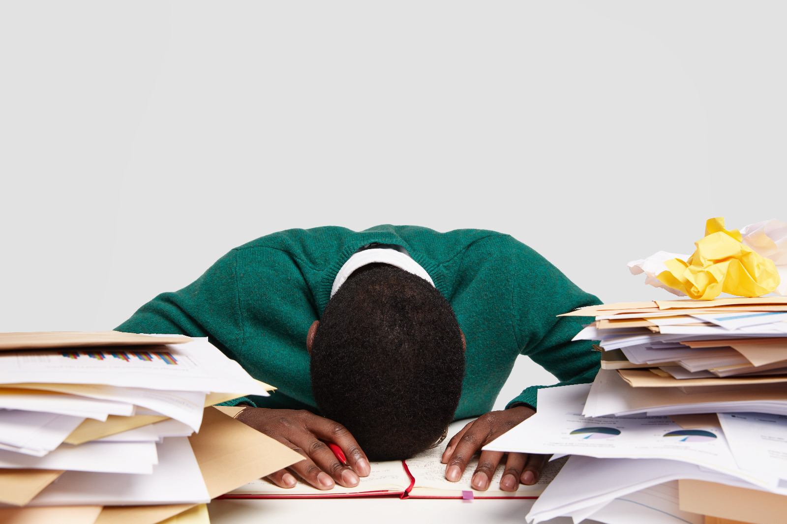 Síndrome de Burnout: ser workaholic pode te levar ao esgotamento profissional