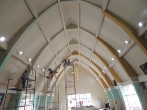 Imagem de Aplicação de tinta acrílica fosca em tota área interna.