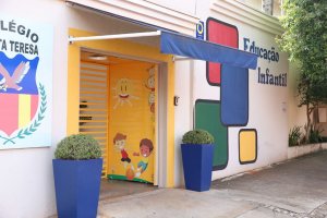 Entrada de alunos Imagem da galeria entrada de alunos