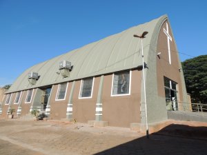 Imagem de Pintura de todas as paredes externa com tinta acrílica emborrachada.