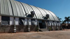 Imagem de Pintura de todas as paredes externa com tinta acrílica emborrachada.